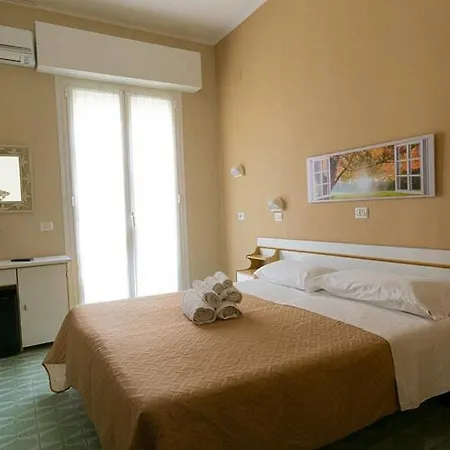 Kennedy Hotel